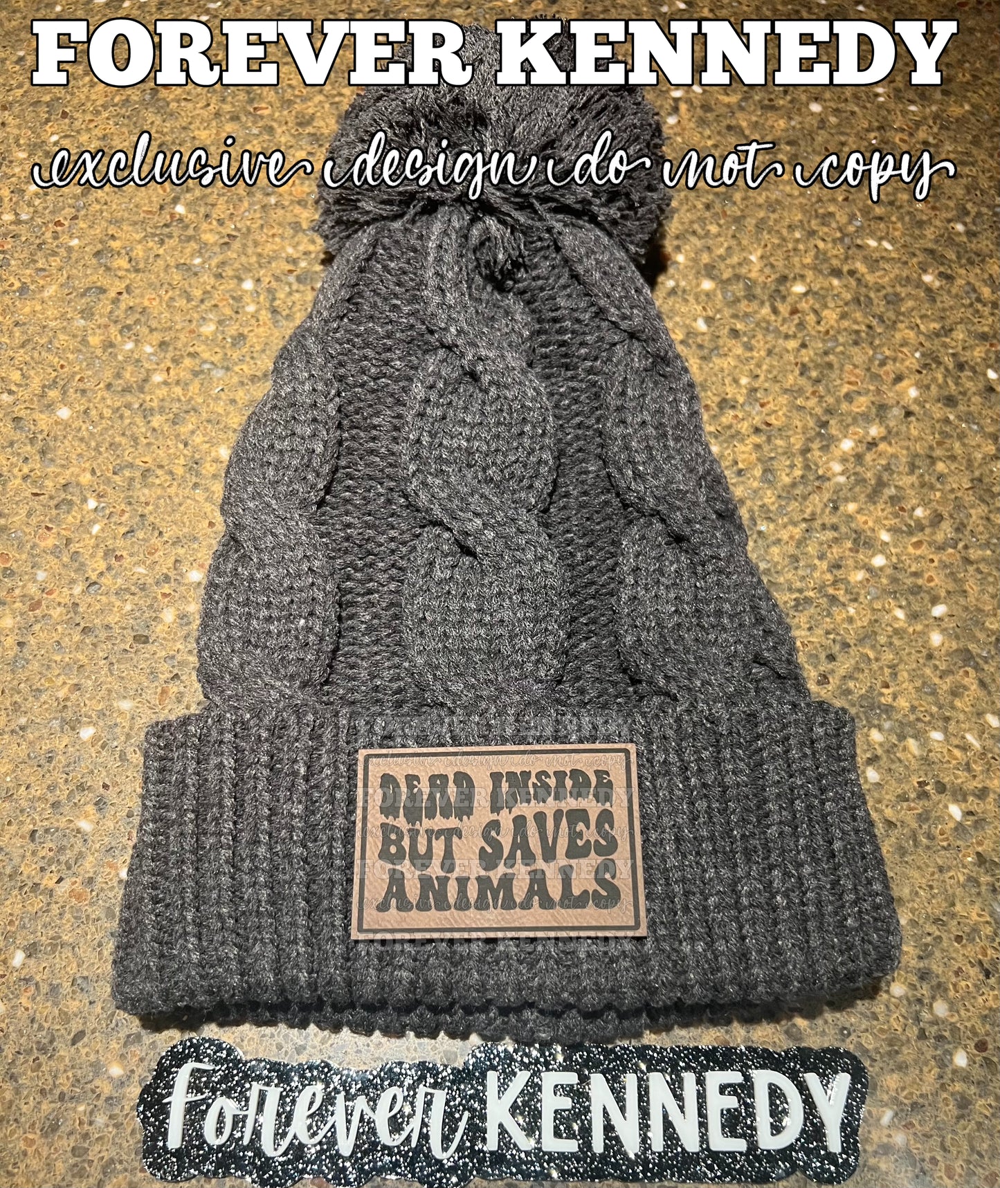 (PO) Beanie with pom / EXCLUSIVE Dead inside but saves animals