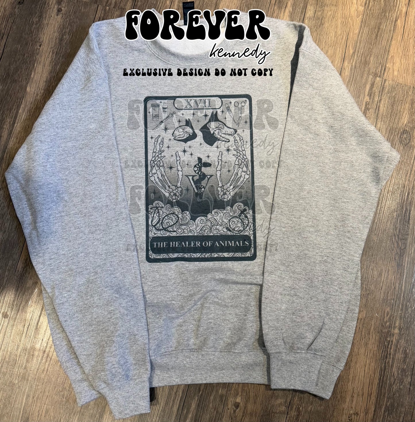 (MTO) / Crewneck Sweatshirt: The Healer of Animals Tarot