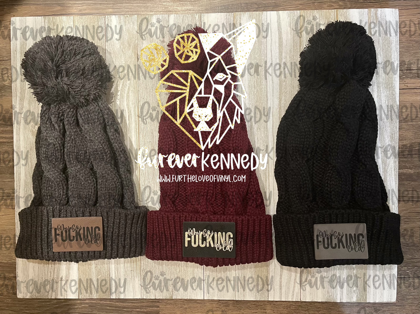 (PO) Beanie with pom / I’m so fucking cold