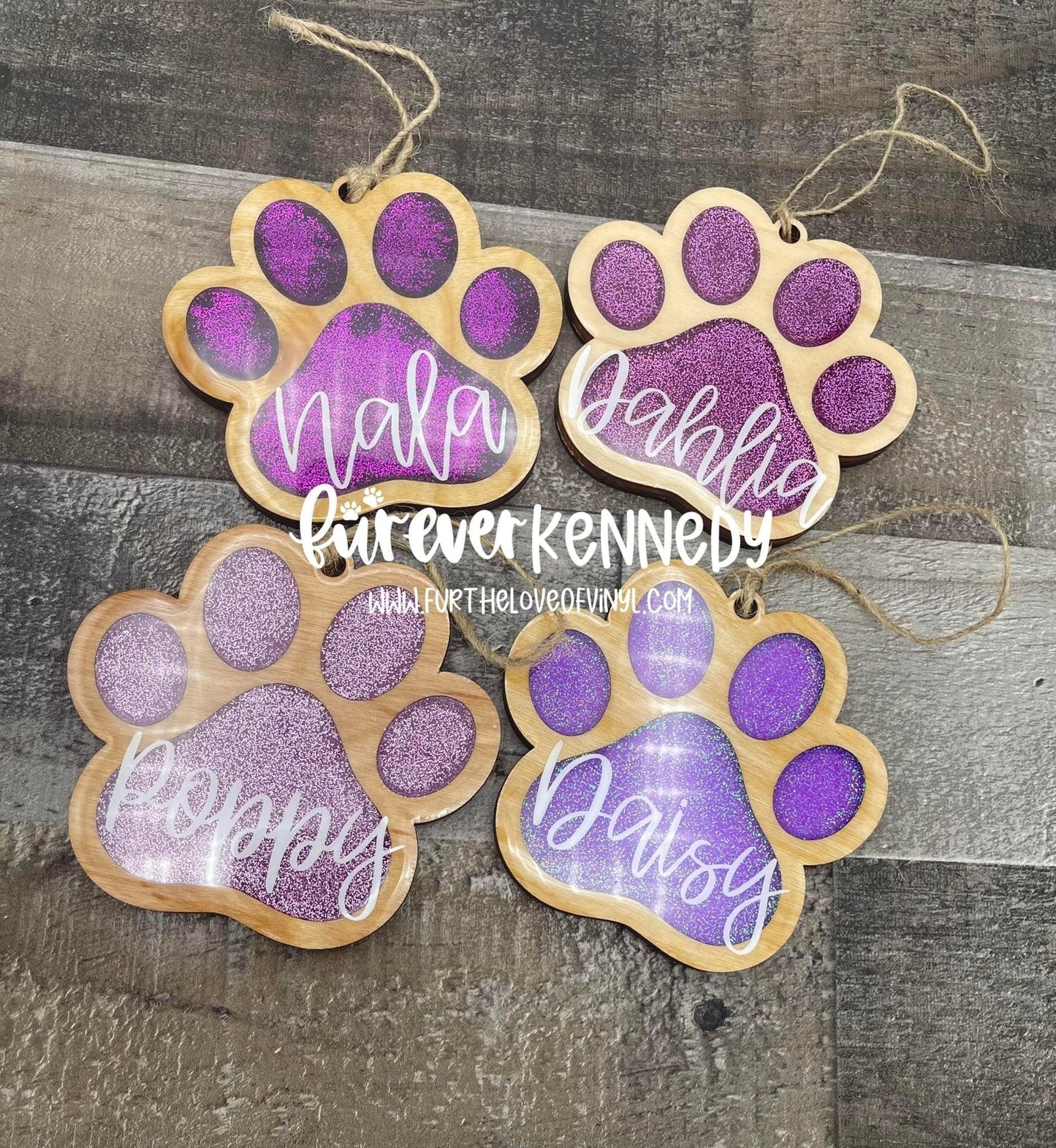 (PO) Ornament: Paw Print with Custom Name