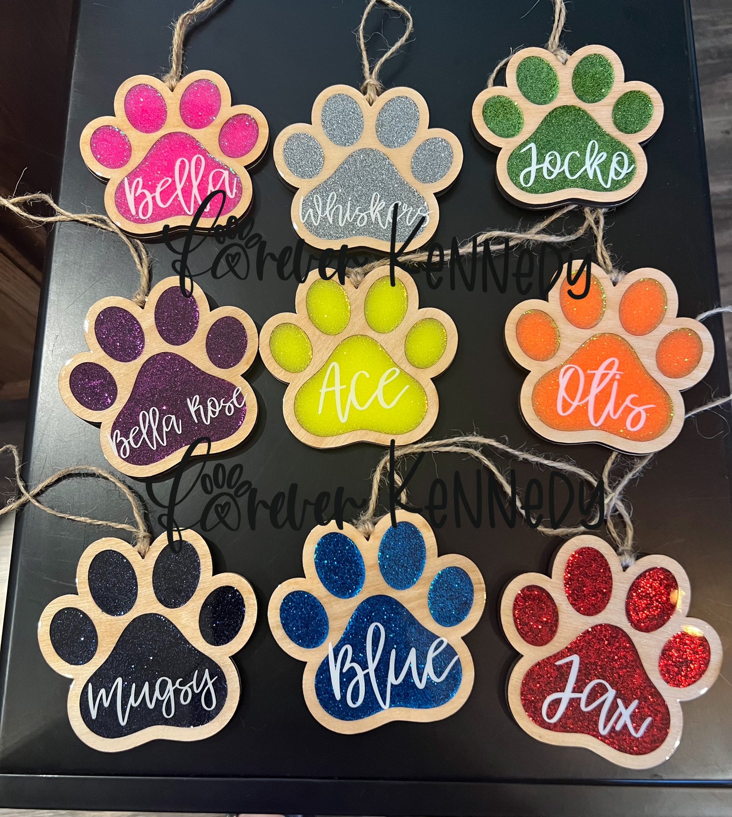 (PO) Ornament: Paw Print with Custom Name